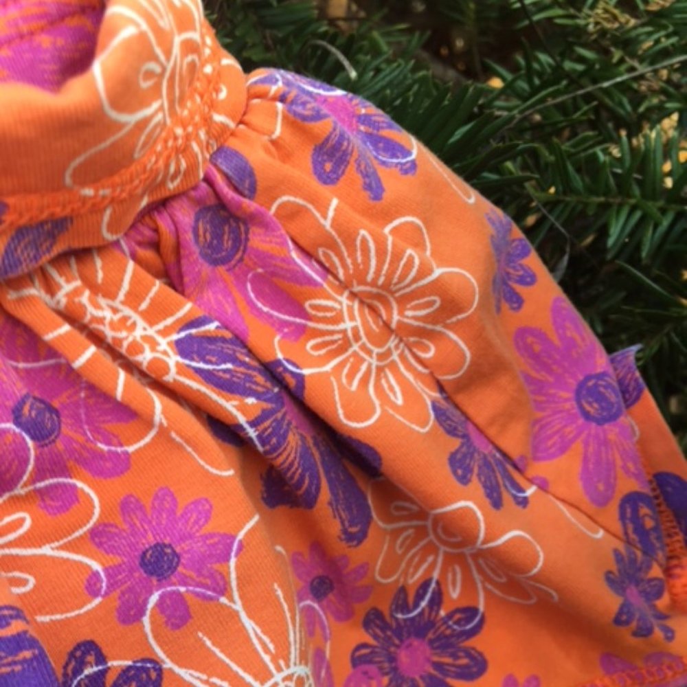 Fun,NWOT, Orange & Purple Flower skirt, with Matching Shorts Attached 6-9 mnths - Picture 3 of 4
